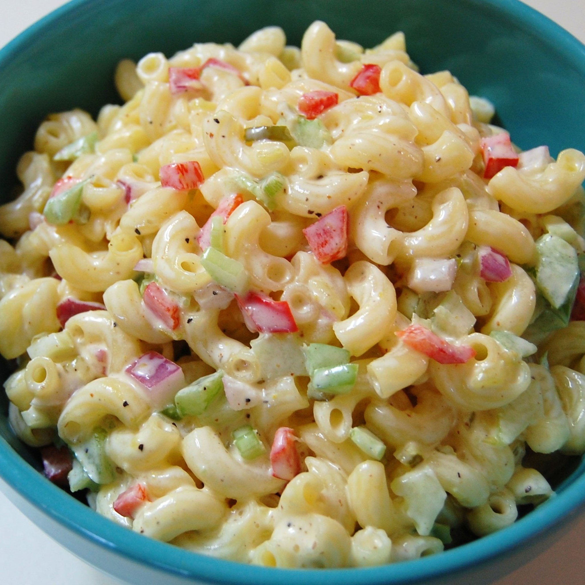 Picture of Classic Macaroni Salad (VG)